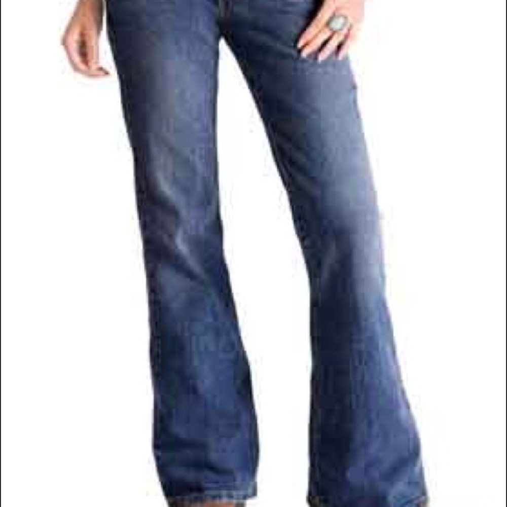 Levi’s Superlow 524’s